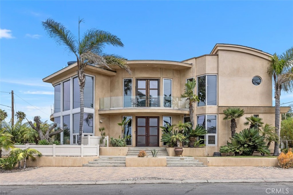 5390 Carlsbad Boulevard