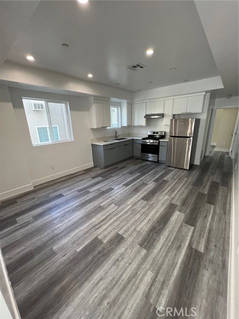 1218 Arapahoe St, Los Angeles CA: https://media.crmls.org/medias/b183e5cf-f56d-477b-a660-a3205592ff6c.jpg