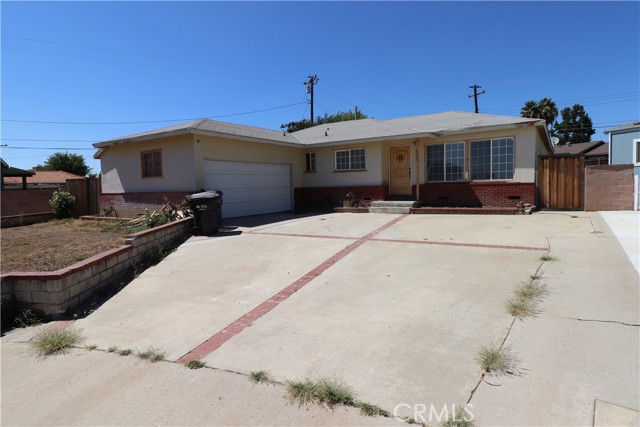 2987 eton, Pomona CA: https://media.crmls.org/medias/b184d93d-41f2-4b22-88bb-26c4493bf97a.jpg