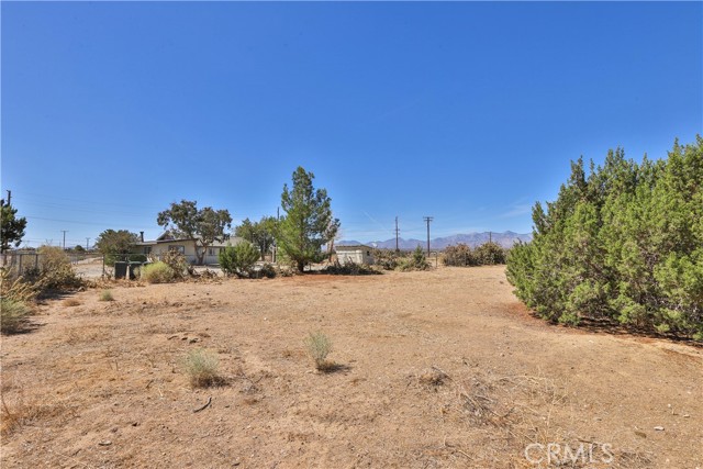Detail Gallery Image 43 of 45 For 10888 Phelan Rd., Oak Hills,  CA 92344 - 1 Beds | 1 Baths