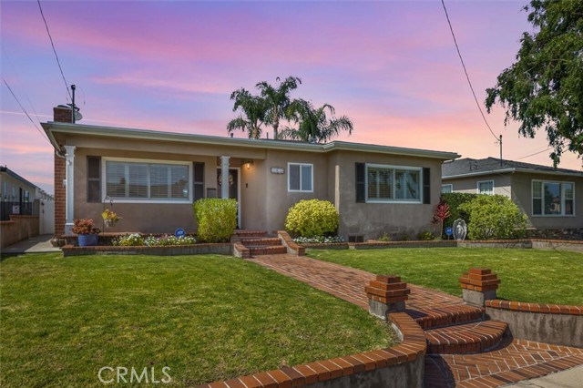 1372 W Sepulveda Street, San Pedro CA: https://media.crmls.org/medias/b185ae50-9c9c-47aa-8db0-5c6cb99c7ca4.jpg