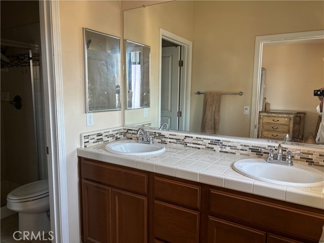 Detail Gallery Image 11 of 14 For 1335 Dolcetto Ln, Santa Maria,  CA 93458 - 4 Beds | 2/1 Baths
