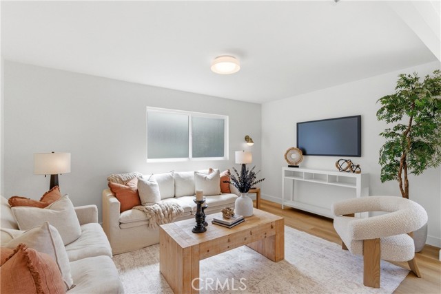 Image 5 of 42 For 1412 San Simeon