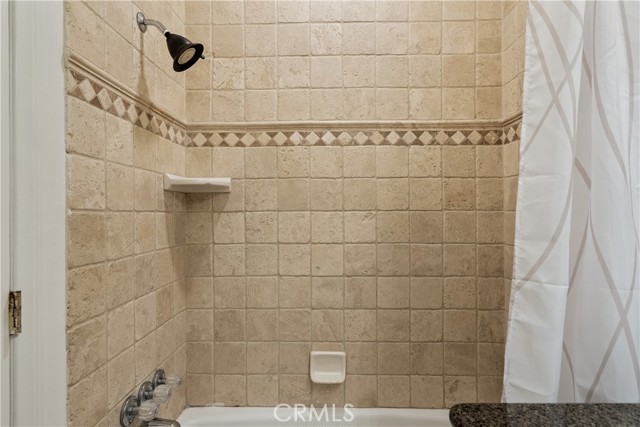 Detail Gallery Image 35 of 66 For 406 N Fairview, Burbank,  CA 91505 - 5 Beds | 4/1 Baths