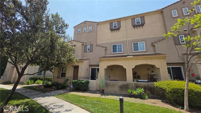 31180 Lavender Court, Temecula CA: https://media.crmls.org/medias/b187f13c-0995-40c6-98bf-bd1c19d1397d.jpg