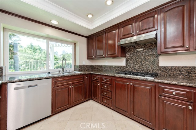 Detail Gallery Image 26 of 46 For 21681 Johnstone Dr, Lake Forest,  CA 92630 - 4 Beds | 3 Baths