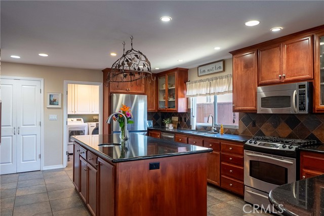 1950 Newport Avenue, Grover Beach CA: https://media.crmls.org/medias/b188ff5a-ae6b-4150-8f9a-e67837bcbd92.jpg