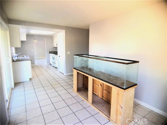 Image 6 of 24 For 25137 Desert Willow Drive