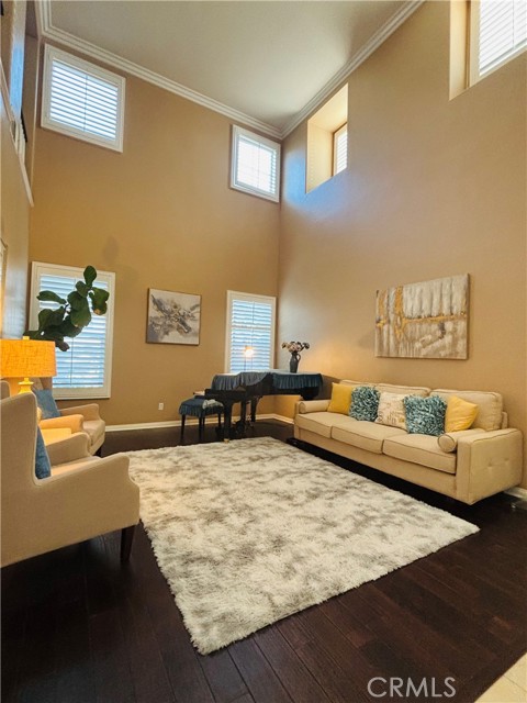 5803 Green Pine Court, Rancho Cucamonga CA: https://media.crmls.org/medias/b18a2b37-1ef7-4c7f-a9e7-8fc7c93f5b2f.jpg