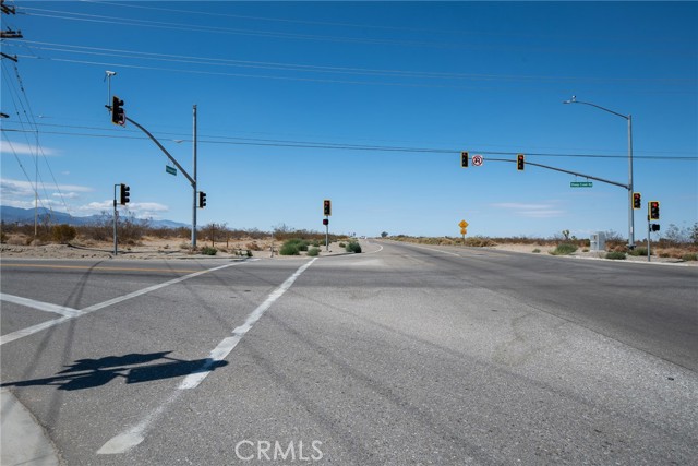 0 Sheep Creek Road, Adelanto CA: https://media.crmls.org/medias/b18a7e63-ad7d-4874-aee1-586db32b84c1.jpg