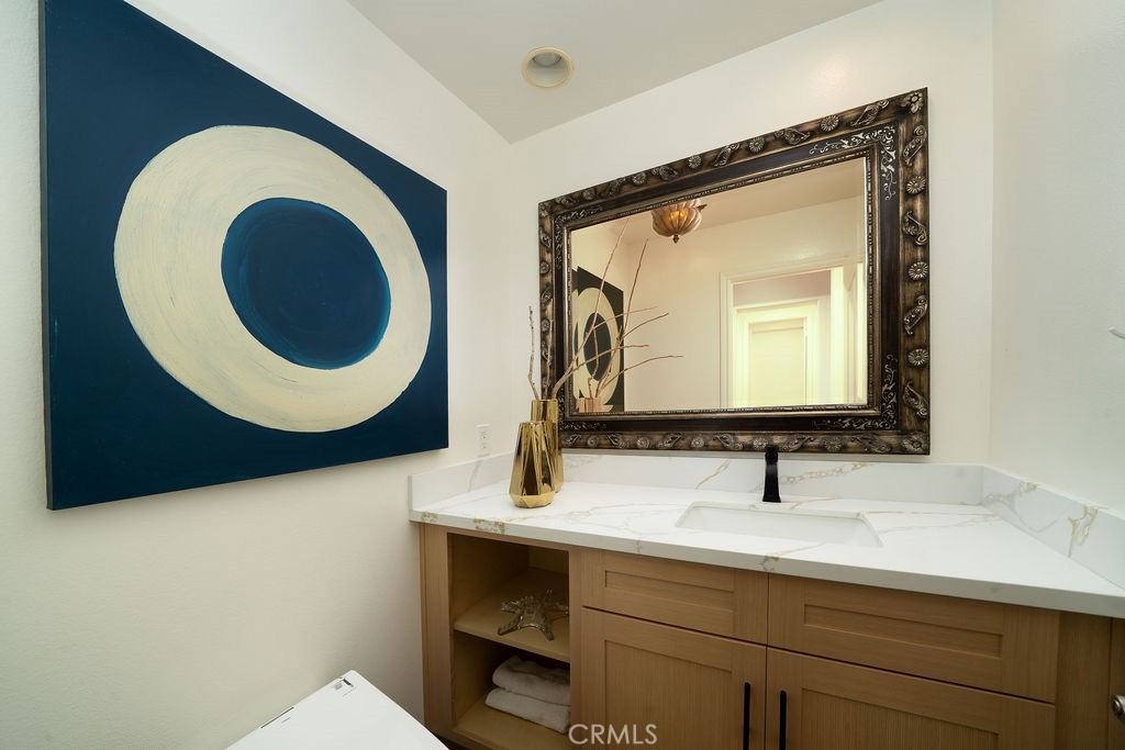 MLS #OC25255873 image #14