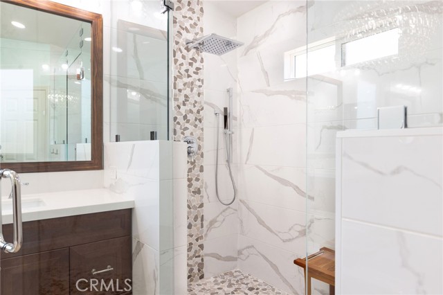 35183 Flamingo Way, Winchester CA: https://media.crmls.org/medias/b18c397a-45d2-46f4-868f-58142e49ca6b.jpg