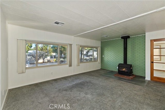 391 Montclair Dr #41, Big Bear City CA: https://media.crmls.org/medias/b18c5030-7454-47d8-bf64-be7e1a758c50.jpg