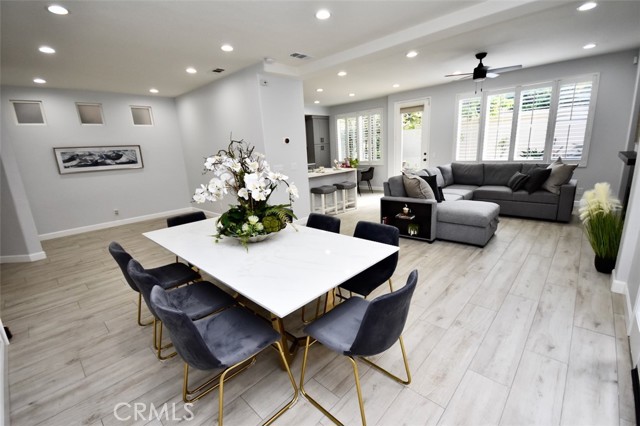 Detail Gallery Image 4 of 51 For 26 Santa Catalina Aisle, Irvine,  CA 92606 - 4 Beds | 2/1 Baths