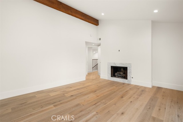 Detail Gallery Image 13 of 30 For 22450 Maycotte Rd, Woodland Hills,  CA 91364 - 3 Beds | 3 Baths