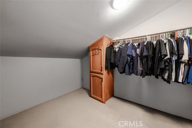 Image 36 of 69 For 41268 Adobe Way