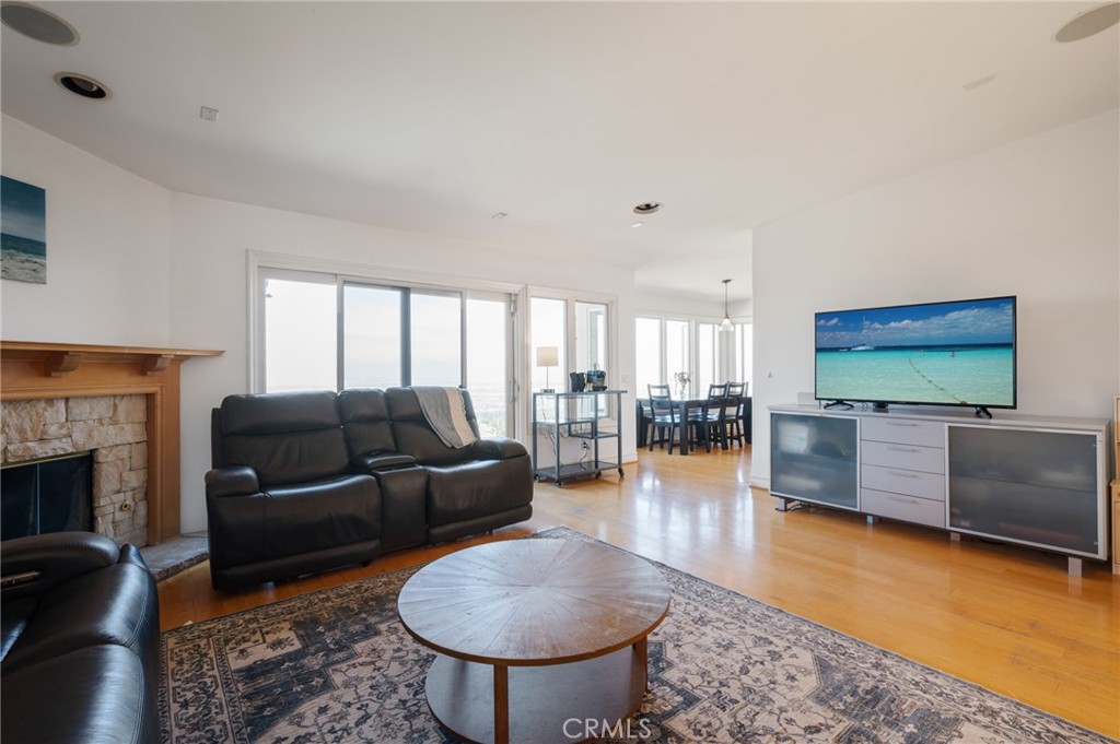 MLS #SB25042936 img 34