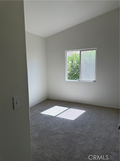 Detail Gallery Image 13 of 25 For 14106 Dartmouth St, Hesperia,  CA 92344 - 3 Beds | 2 Baths