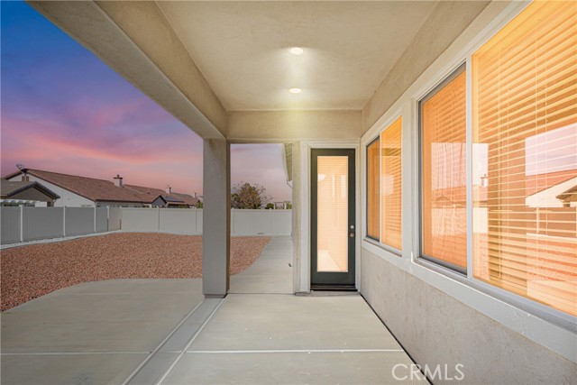 Detail Gallery Image 35 of 47 For 10280 Silverberry St, Apple Valley,  CA 92308 - 4 Beds | 3 Baths