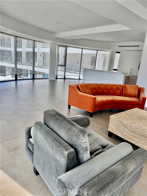 Detail Gallery Image 10 of 29 For 210 N Monterey St #407,  Alhambra,  CA 91801 - 1 Beds | 2 Baths