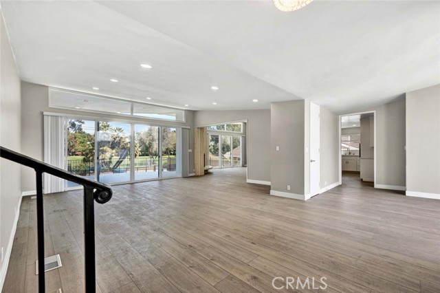 Detail Gallery Image 6 of 47 For 4338 Fairway Dr, Lakewood,  CA 90712 - 4 Beds | 3/1 Baths