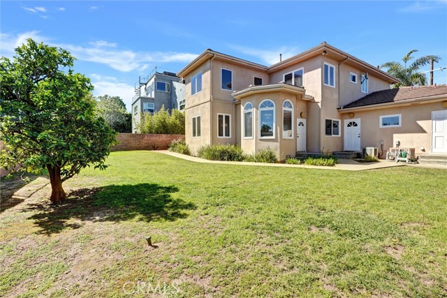 12134 Lawler, Los Angeles CA: https://media.crmls.org/medias/b1913e9c-1fcf-408d-9769-db8711c39c67.jpg