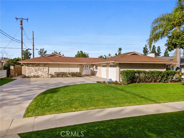 Detail Gallery Image 1 of 1 For 1315 E Fairway Dr, Orange,  CA 92866 - 3 Beds | 2 Baths