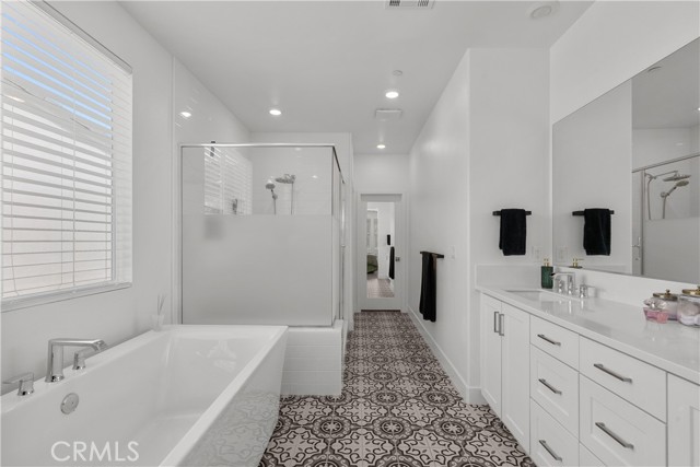 29467 Camino Saguaro, Valencia CA: https://media.crmls.org/medias/b191b85e-afde-428c-bf90-98f63ad6b6ed.jpg