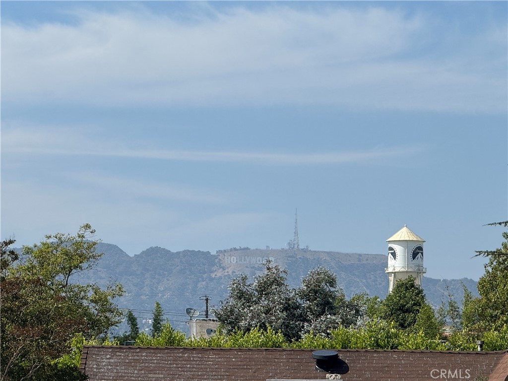 https://media.crmls.org/medias/b191cc7f-2b26-4157-a6d0-8b7caab3de17.jpg?preset=X-Large