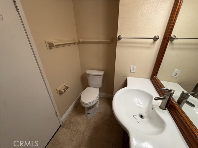 Detail Gallery Image 31 of 53 For 10417 Echo River Ct, Fountain Valley,  CA 92708 - 3 Beds | 2/1 Baths