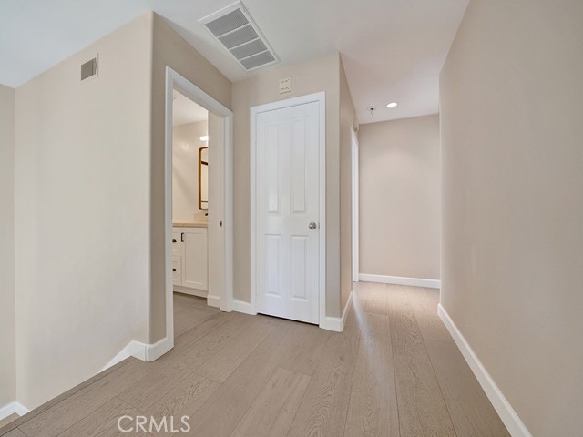 Detail Gallery Image 23 of 28 For 24 Arborside, Irvine,  CA 92603 - 3 Beds | 2/1 Baths
