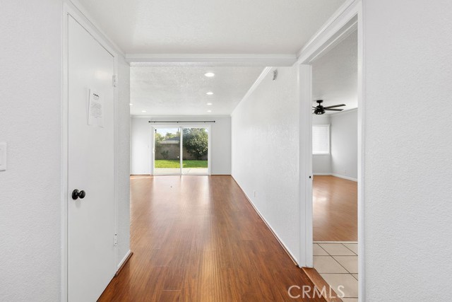 Detail Gallery Image 3 of 26 For 928 E Meats, Orange,  CA 92865 - 4 Beds | 2 Baths