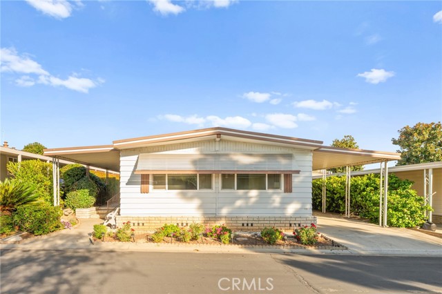 Detail Gallery Image 4 of 62 For 3738 Lake Side #75,  Yorba Linda,  CA 92886 - 2 Beds | 2 Baths