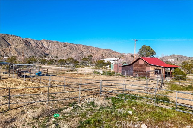 Detail Gallery Image 39 of 70 For 8949 Desert Willow Trl, Morongo Valley,  CA 92256 - 3 Beds | 2 Baths