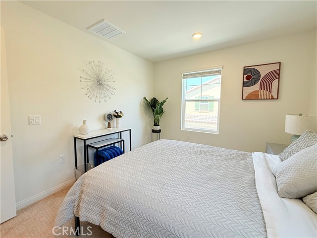 8543 Midway Lane, Chino CA: https://media.crmls.org/medias/b19325f0-8e0a-4ab7-817d-3d07fd0536ed.jpg