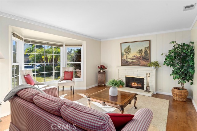 Detail Gallery Image 9 of 47 For 23021 El Caballo St, Lake Forest,  CA 92630 - 4 Beds | 2 Baths