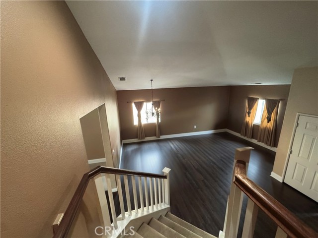 Detail Gallery Image 3 of 16 For 845 Brisbane, Hemet,  CA 92545 - 5 Beds | 4 Baths