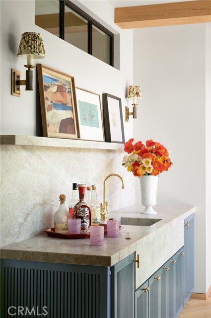 Image 4 of 31 For 2571 Vista