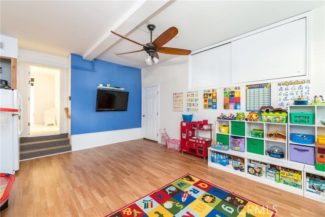 1930 Gates Avenue, Redondo Beach, California 90278, 4 Bedrooms Bedrooms, ,2 BathroomsBathrooms,Residential,Sold,Gates,SB17239124