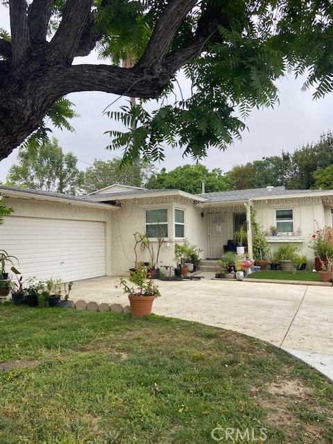 20243 Bassett Street, Winnetka CA: https://media.crmls.org/medias/b196af41-d400-4256-a05d-61328b5b9a17.jpg