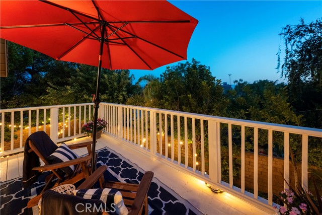 27705 Essex Place, Valencia CA: https://media.crmls.org/medias/b1970e44-b813-426f-b818-2087a8afaf4c.jpg