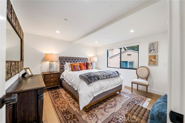 Detail Gallery Image 13 of 33 For 246 Fairview St, Laguna Beach,  CA 92651 - 2 Beds | 2 Baths