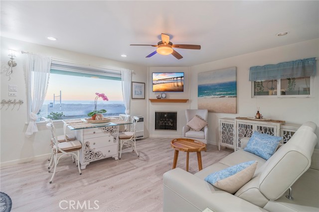 1728 The Strand 1, Hermosa Beach, California 90254, 3 Bedrooms Bedrooms, ,For Rent,The Strand,SB21266906