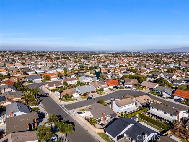 Detail Gallery Image 54 of 71 For 8561 Pierre Dr, Huntington Beach,  CA 92646 - 5 Beds | 3 Baths