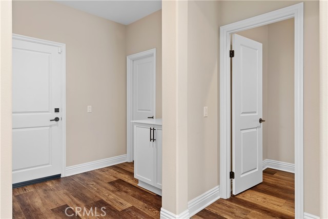 Detail Gallery Image 16 of 33 For 11313 Atlas Ct, Corona,  CA 92883 - 4 Beds | 2/1 Baths