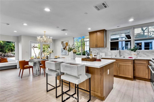 Detail Gallery Image 12 of 37 For 1969 Fletcher Avenue, South Pasadena,  CA 91030 - 4 Beds | 4 Baths