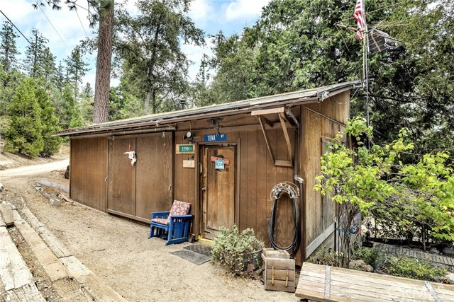 Detail Gallery Image 58 of 72 For 29901 Eagles Nest Dr., Idyllwild,  CA 92549 - 6 Beds | 5 Baths