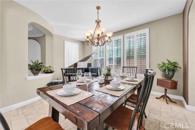 Detail Gallery Image 29 of 45 For 3328 S Crawford, Santa Ana,  CA 92704 - 5 Beds | 4/1 Baths