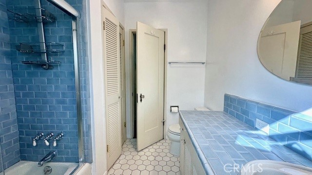 Detail Gallery Image 13 of 25 For 4039 Denny Ave, Studio City,  CA 91604 - 3 Beds | 2 Baths