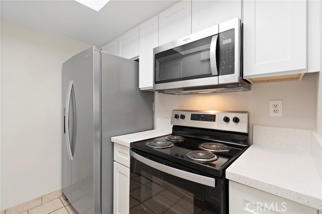 Detail Gallery Image 11 of 42 For 1090 W Calle Del Sol #3,  Azusa,  CA 91702 - 2 Beds | 1 Baths